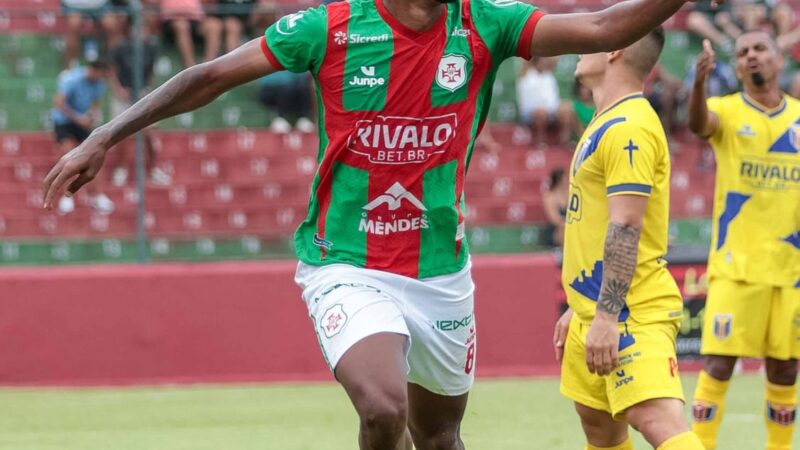 Portuguesa Santista vence o Catanduva e segue na liderança do Paulistão A3