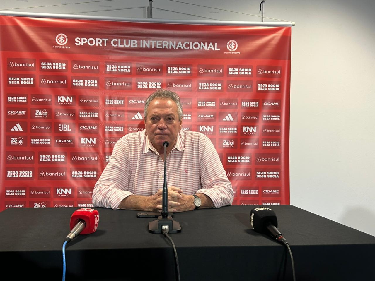 Abel Braga mantém confiança em virada do Inter após derrota no Gre-Nal: “Não vai ser como hoje”