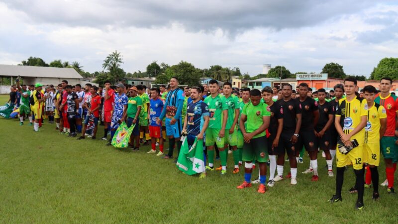 Começou! 37 seleções disputam mais de R$ 40 mil de premiação da 14ª Copa de Futebol do Interior Várzea e Terra Firme em Óbidos