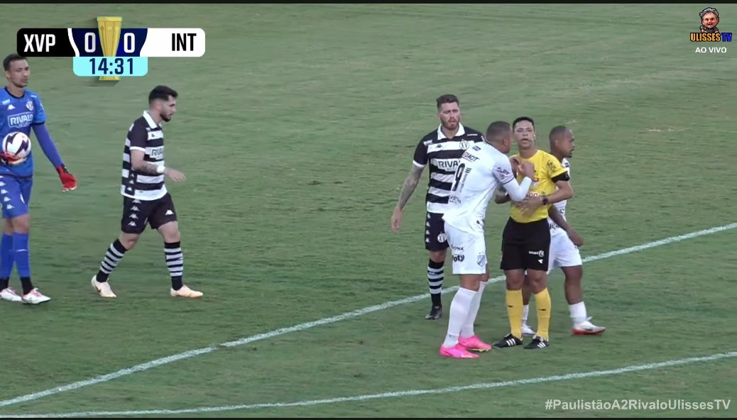 Ex-Palmeiras pega quatro jogos de suspensão após soco em adversário em jogo da Série A2