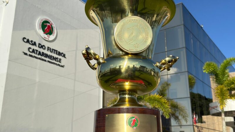 FCF divulga a nova taça do Campeonato Catarinense