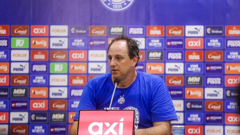 Ceni toma banho de gelo, comenta vaias e assume queda de produção mesmo com título do Bahia