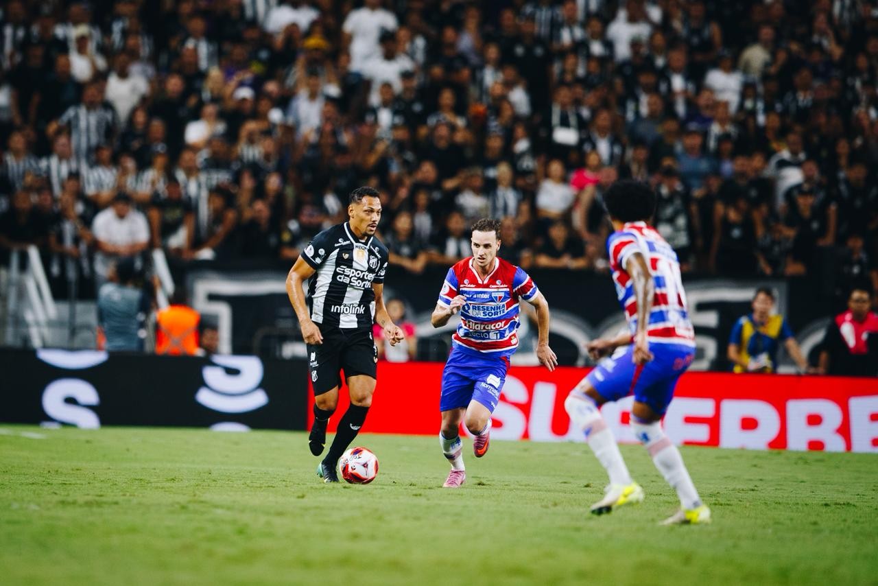 Análise: Ceará começa melhor, mas paga o preço de mudanças que não surtiram efeito