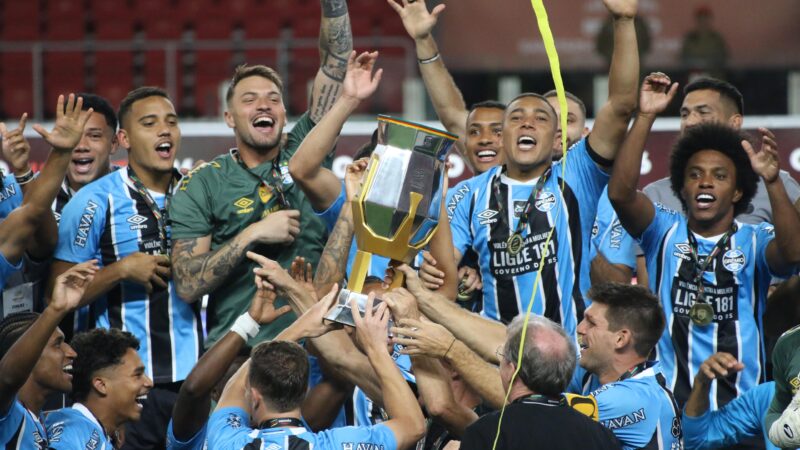 O que disseram os Gre-Nais no meio do vozerio sobre arbitragem