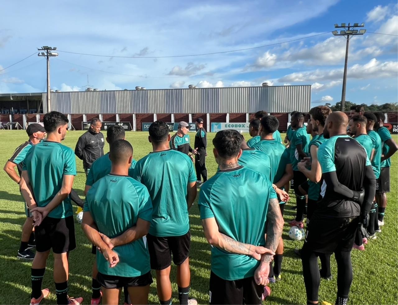 Reforços do Figueirense viajaram para Manaus e ficam à disposição na Copa do Brasil