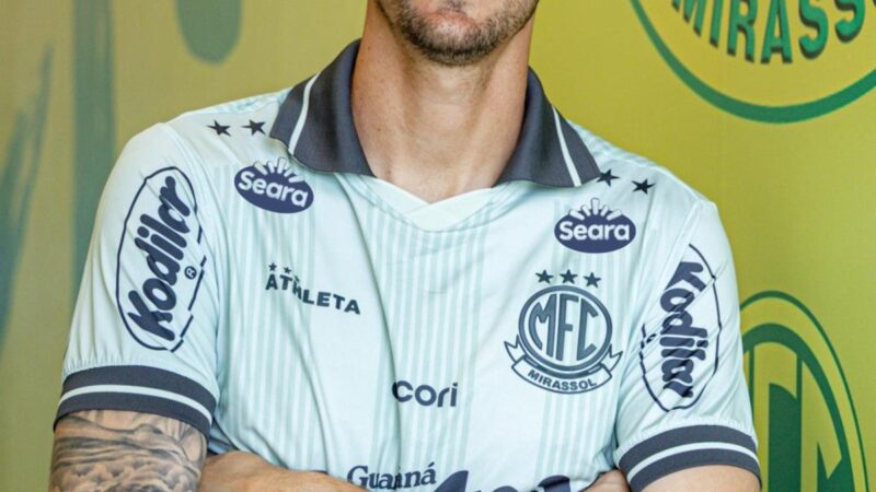 Mirassol oficializa a contratação do goleiro Georgemy, ex-Criciúma