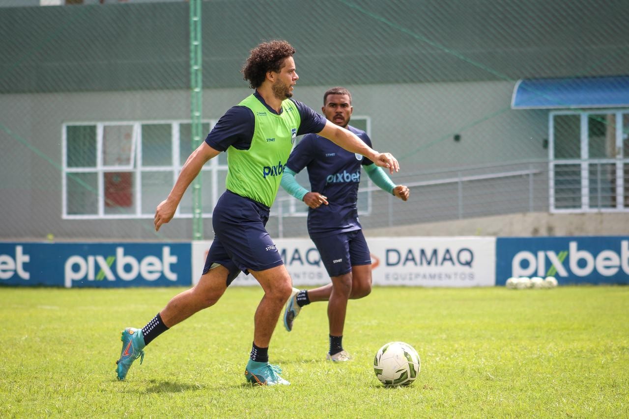 Serra Branca planeja reformulação do elenco e amistosos para Série D 2026; Victor Ferraz segue treinando