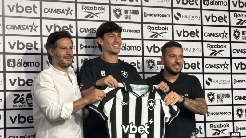 Botafogo apresenta Ferraresi, que revela conversa com Savarino: “Bom seguir esse caminho”