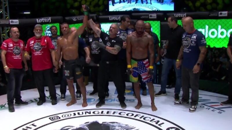 Jungle Fight 146: Medeiros nocauteia Mistoca em revanche e fica com o cinturão peso-leve