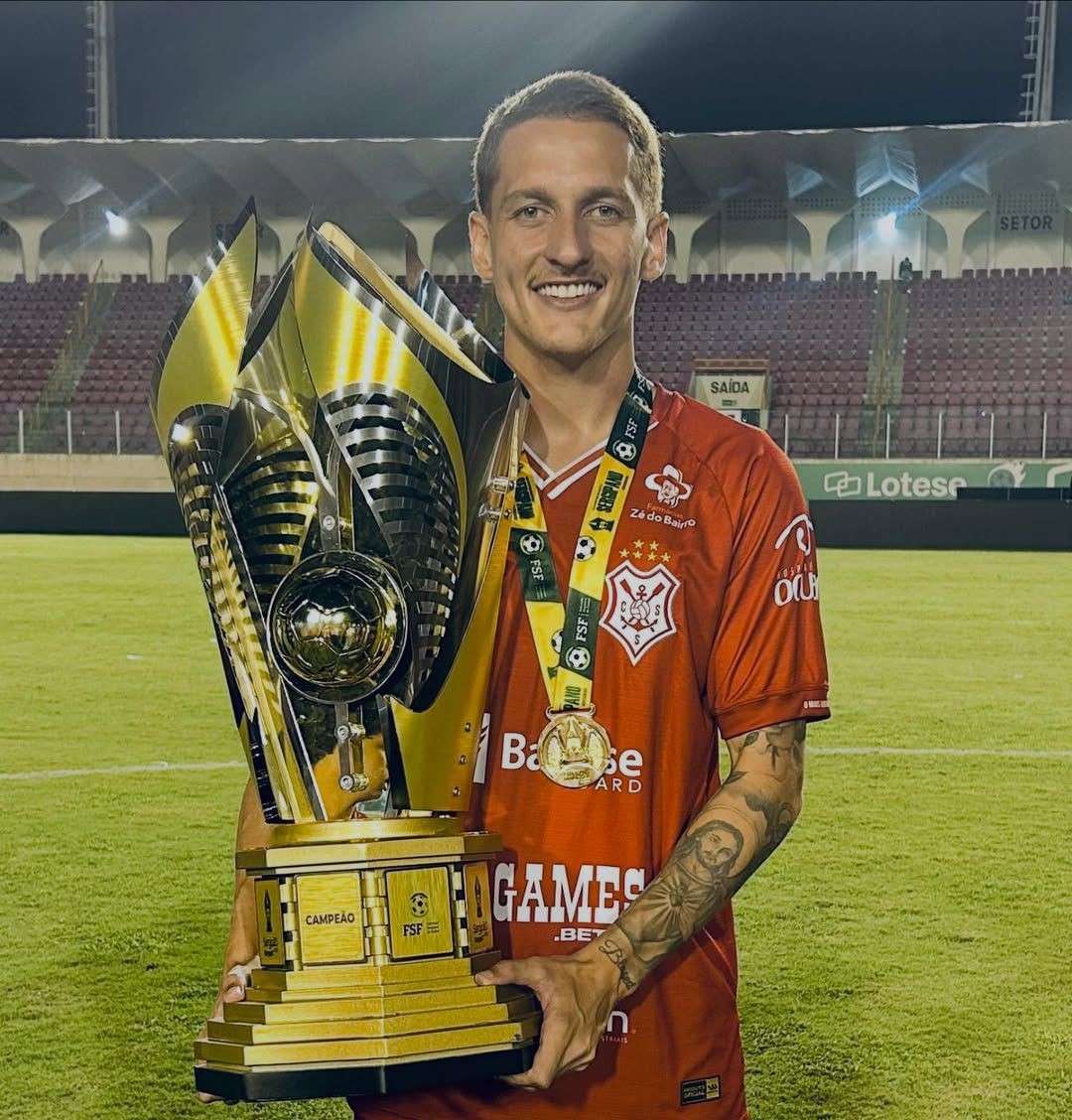 Estrela do Sergipe, Juliano Fabro é eleito craque do Campeonato Sergipano 2026