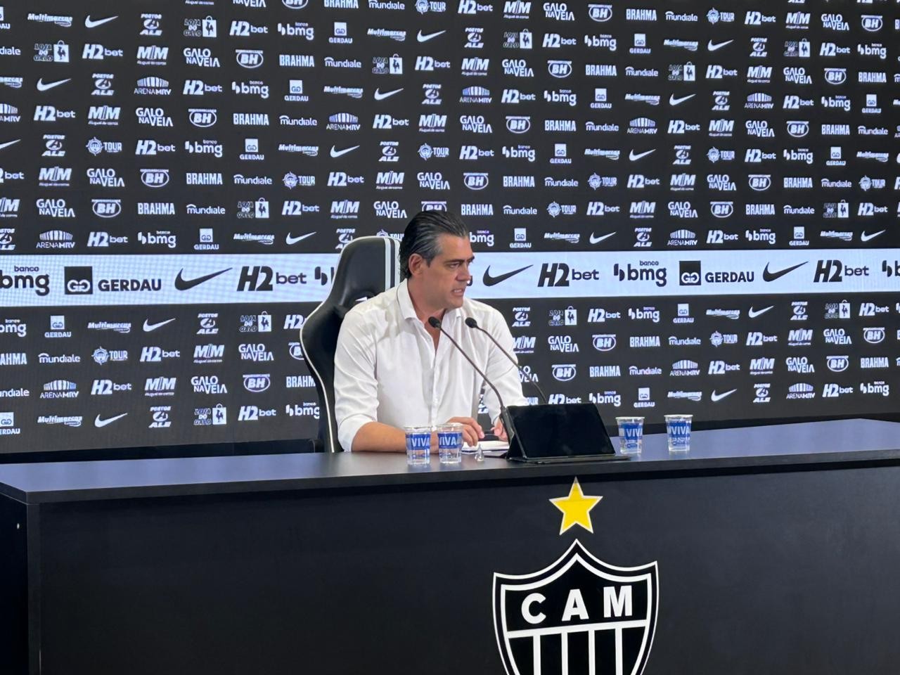 Diretor do Atlético-MG prioriza Brasileiro e descarta briga no Z-4: “Vamos figurar na parte de cima”