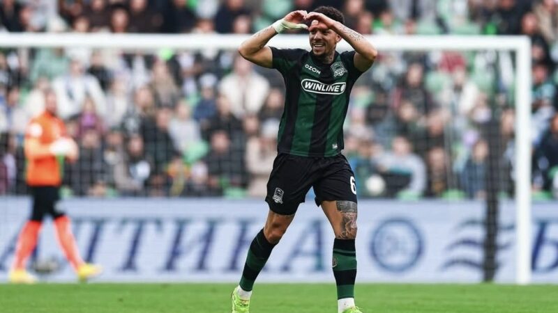 Douglas, ex-Flu, abre caminho de goleada sobre CSKA, e Krasnodar vai à final da Copa da Rússia