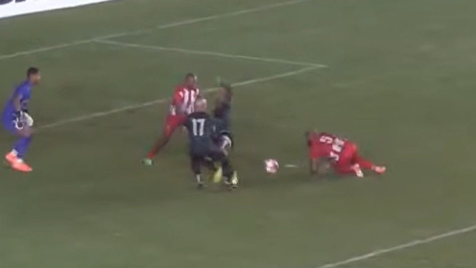 Humaitá critica árbitro por pênalti não marcado em semi do Acreano: “Claramente prejudicado”