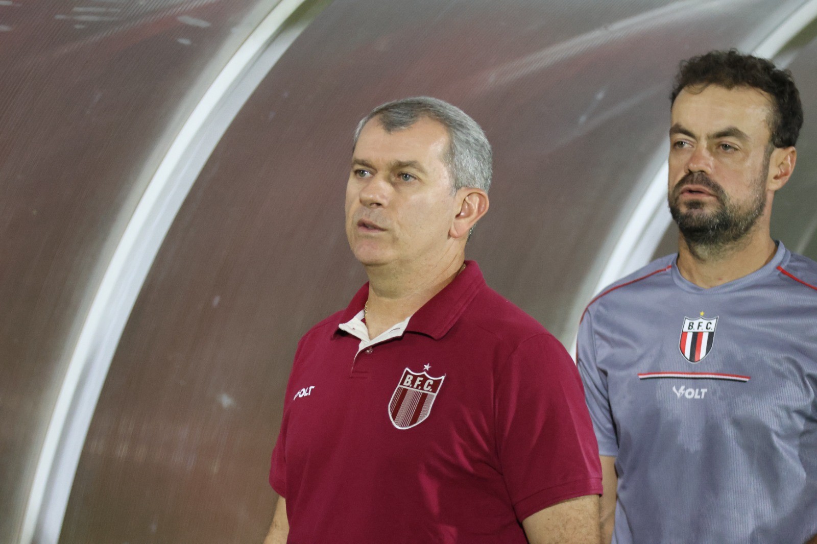 Tencati admite surpresa com goleada do Botafogo-SP: “Melhores sonhos não eram esse placar”