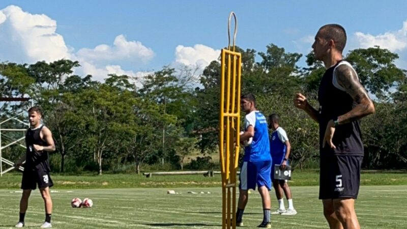 Perto dos 200 jogos pelo clube, Léo Silva volta ao Resende em 2026