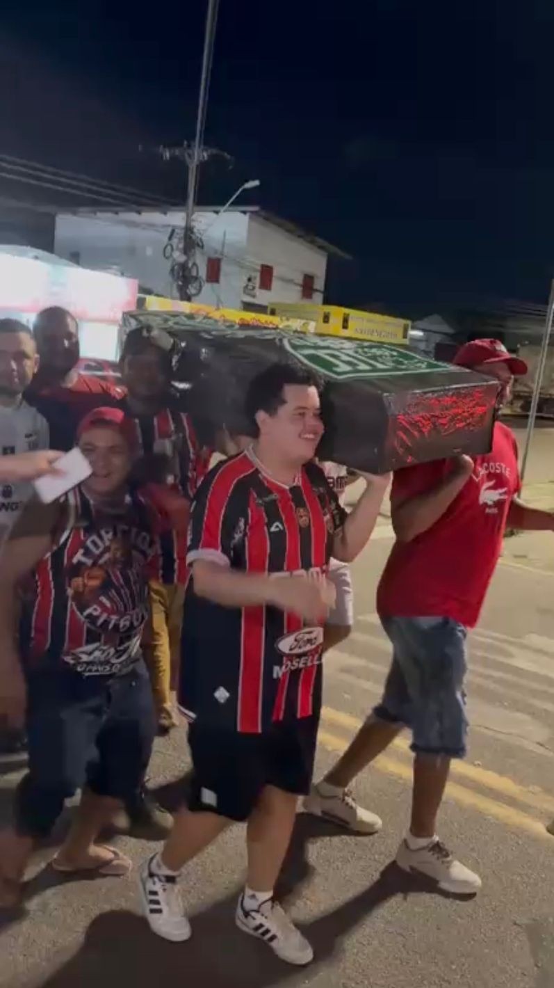 Eliminação do Independente gera zoações de torcedores do São José: “Ninguém morre nos devendo”