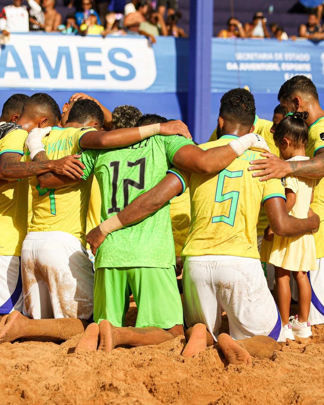 De olho em terceiro título, Chicão convoca seleção de futebol de areia com maranhenses