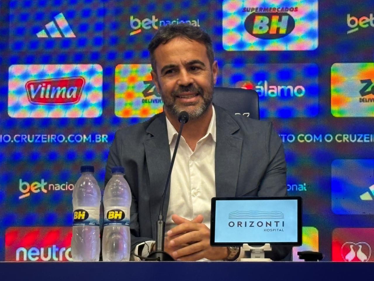 Artur Jorge garante que vai recuperar o Cruzeiro e avisa: “Temos que baixar o ego”