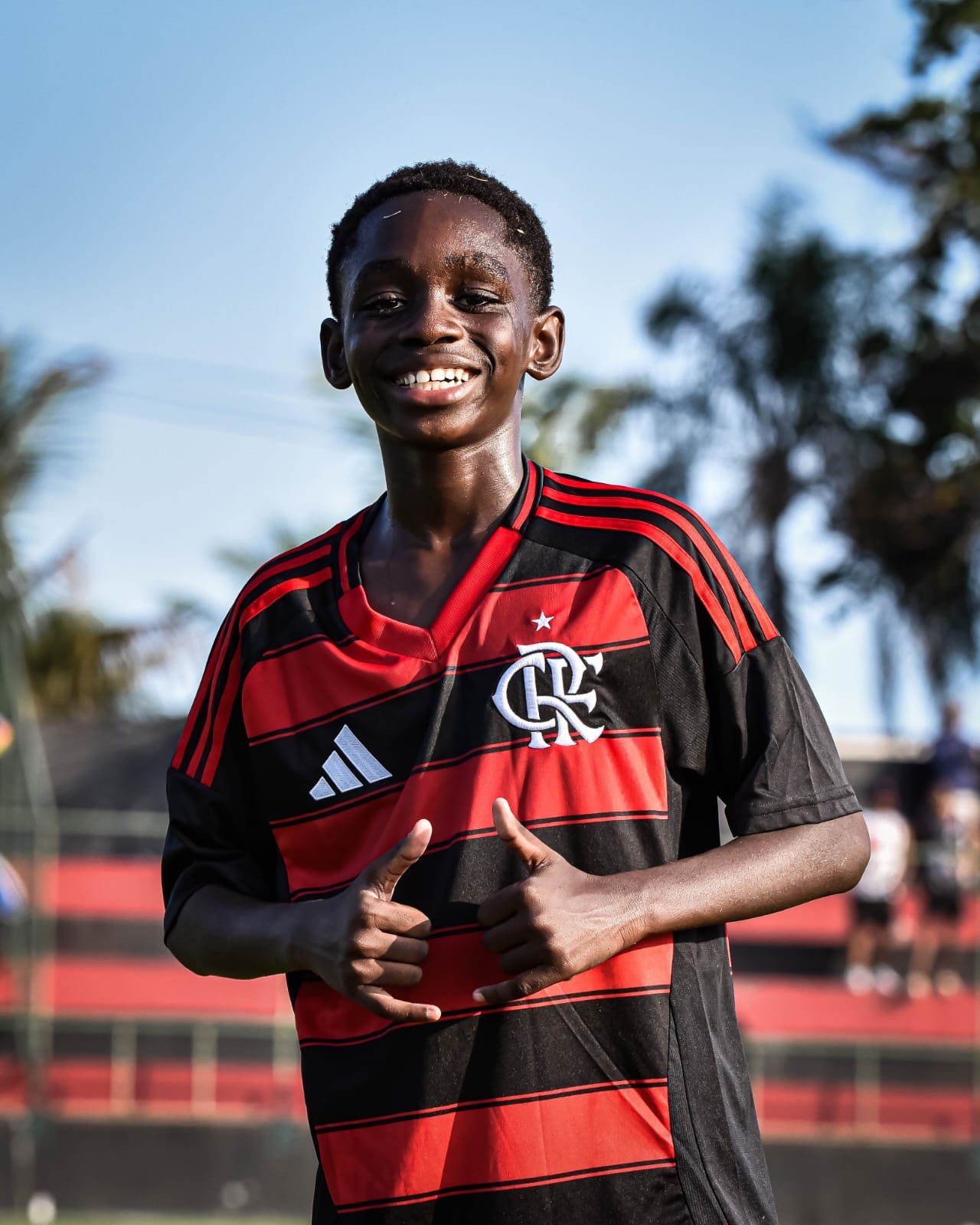 Joia de 12 anos do Flamengo tem cinco artilharias na base e é destaque em torneio mundial
