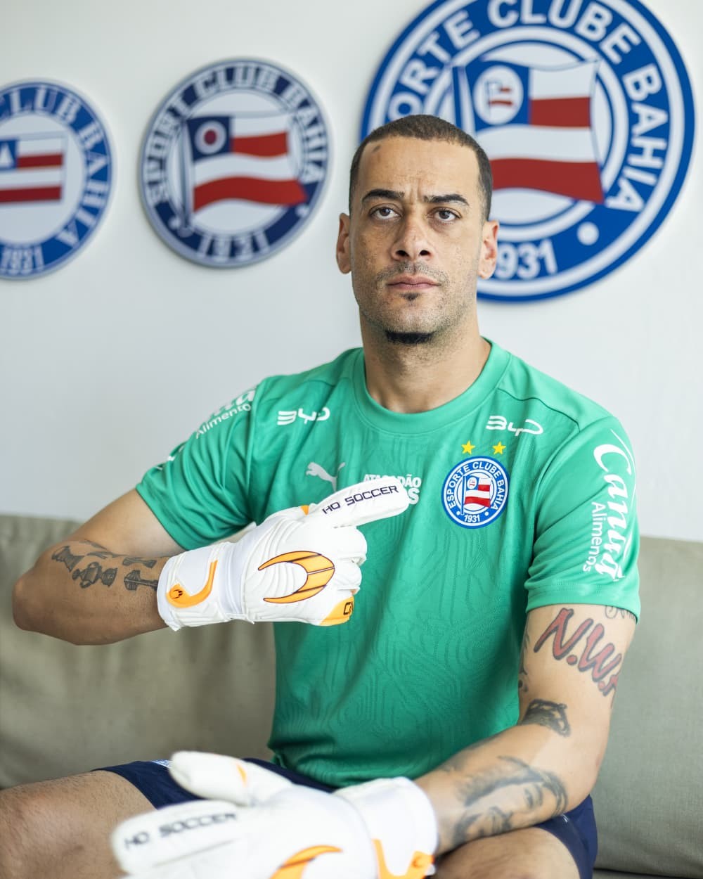 Bahia anuncia a contratação do goleiro Léo Vieira, ex-Chapecoense