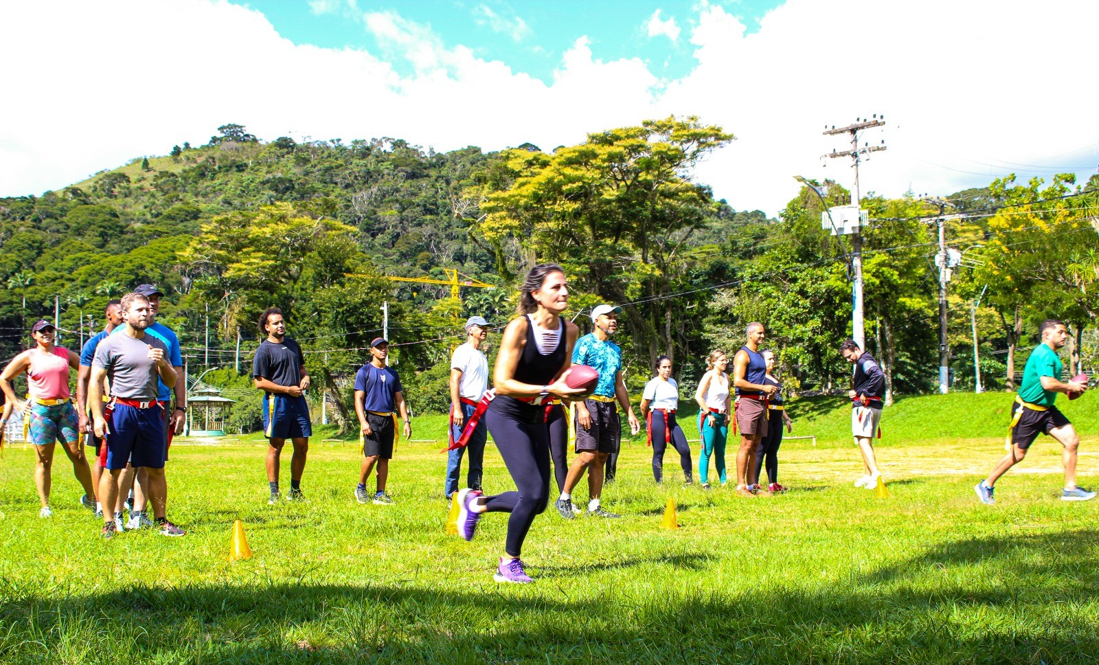 NFL leva flag football a escolas de Petrópolis