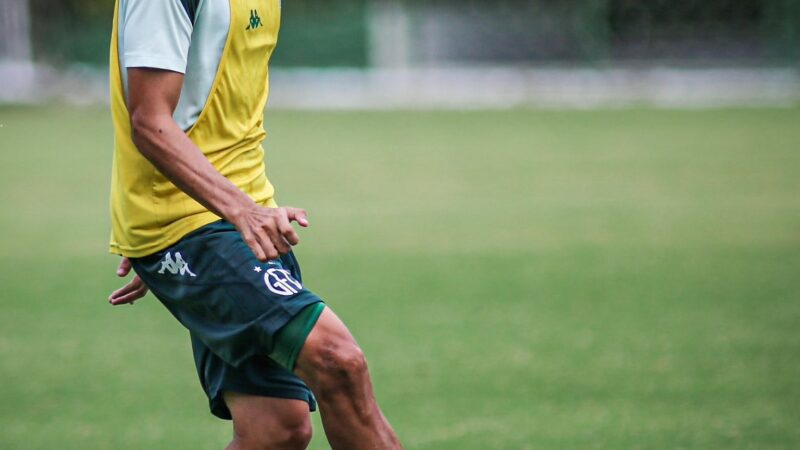 Aposta para o fim da rotatividade na lateral, Ynaiã cita “sonho realizado” em chegada ao Guarani