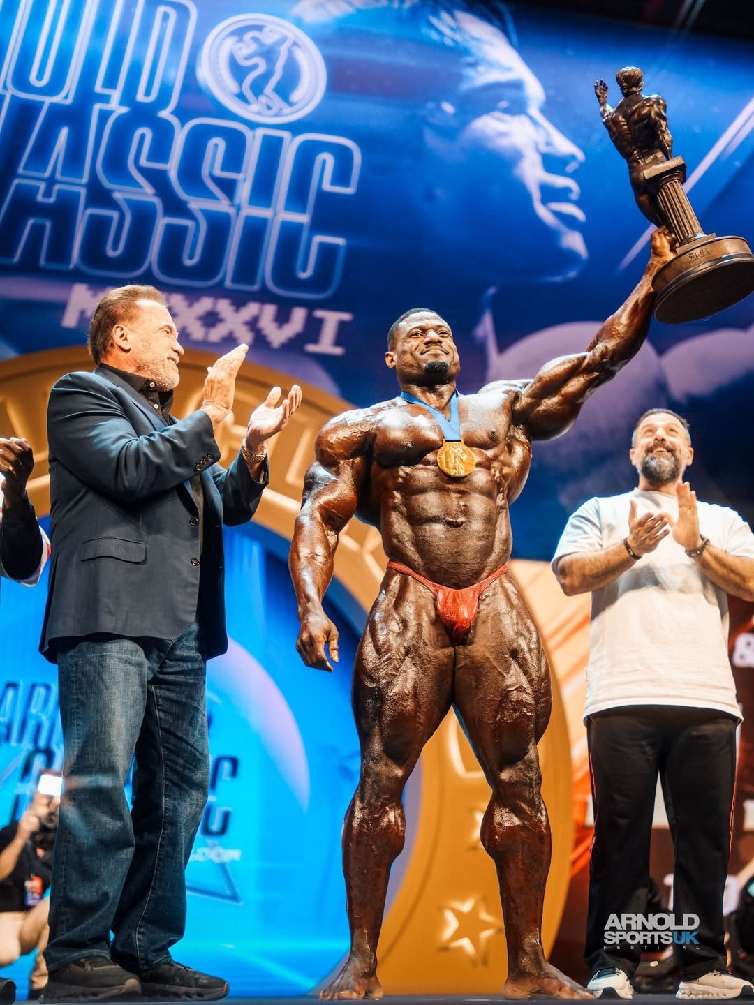 Nigeriano reina na Open no Arnold UK e fatura US$ 1 milhão em março