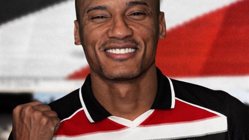 Santa Cruz anuncia zagueiro Jeferson, que estava no futebol do Iraque