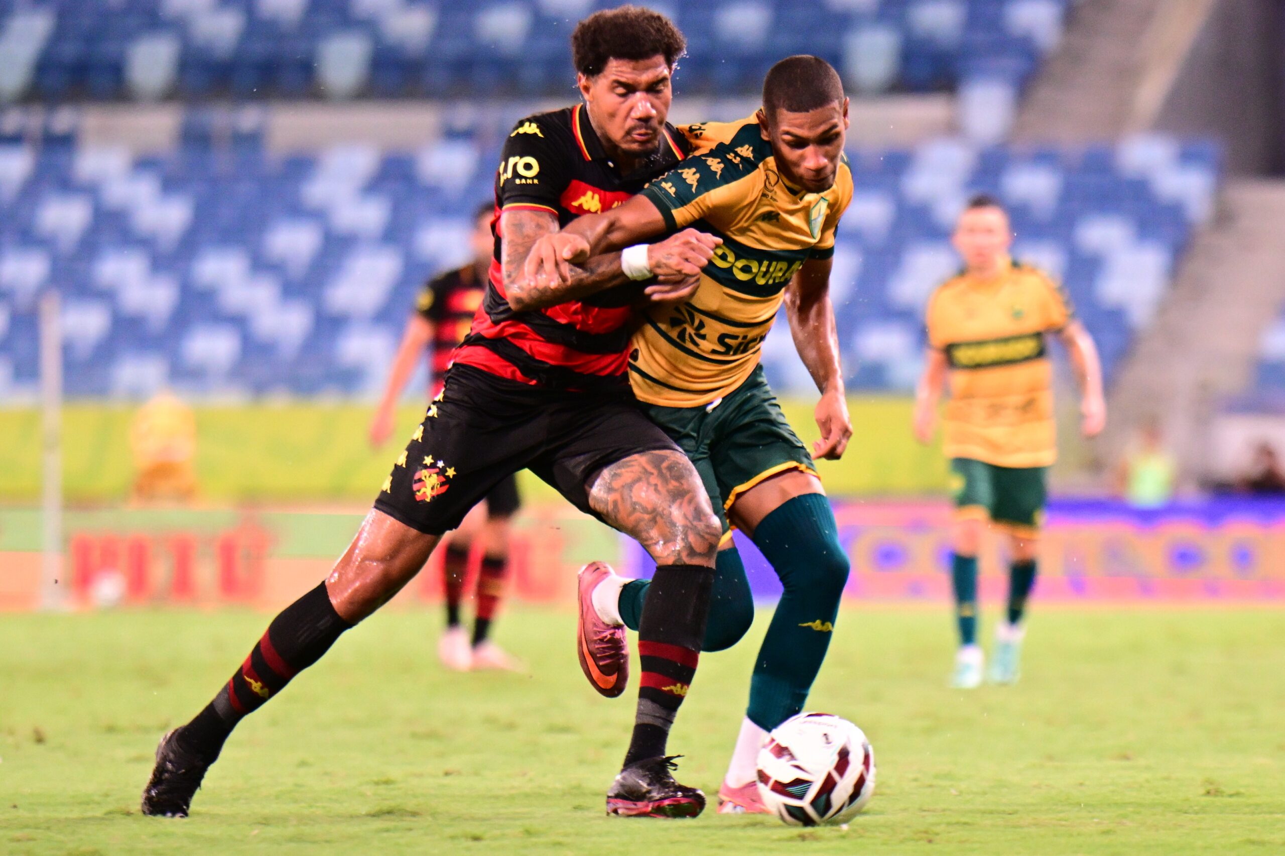 Atuações: Thiago Couto salva de novo o Sport e é o melhor em empate na estreia da Série B