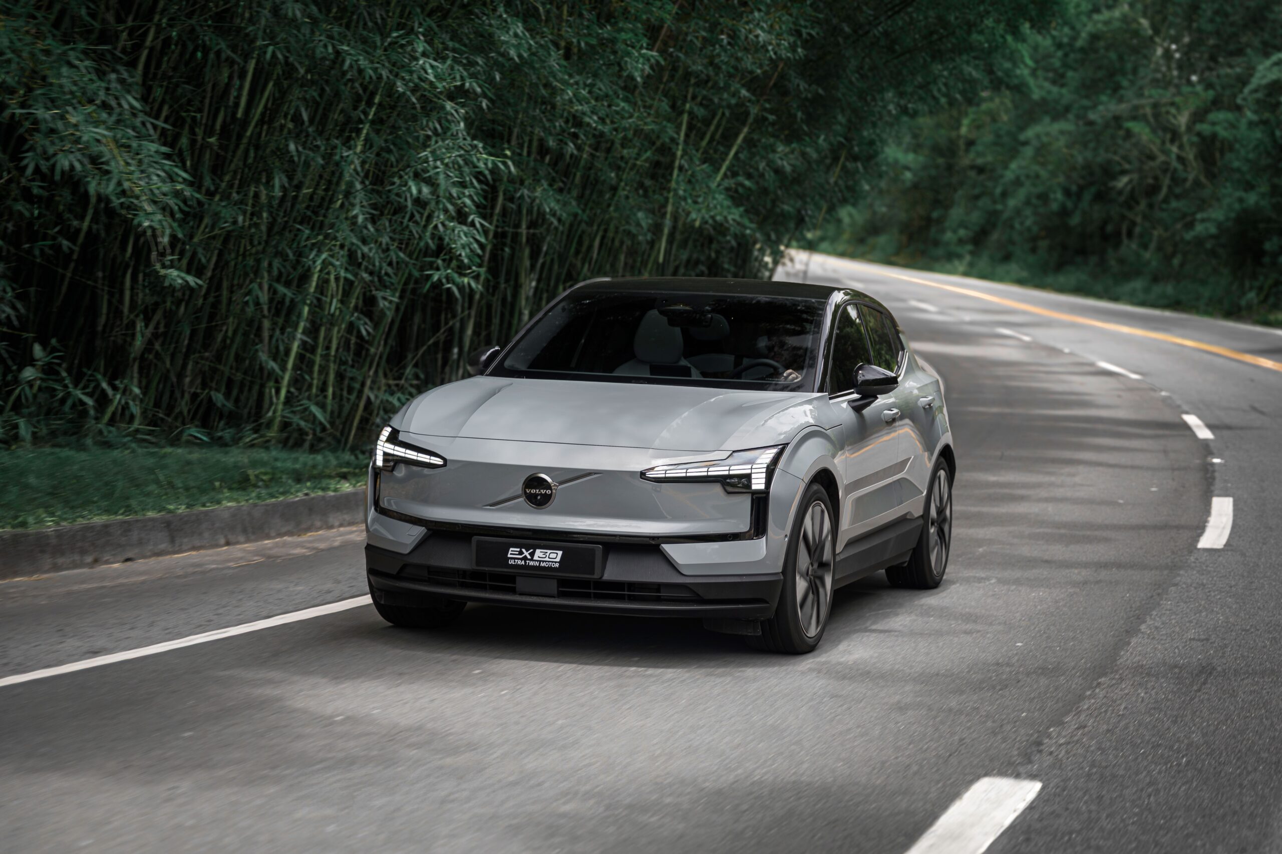 Volvo EX30 Ultra Twin Motor: como anda o SUV mais rápido já registrado pela marca no Brasil