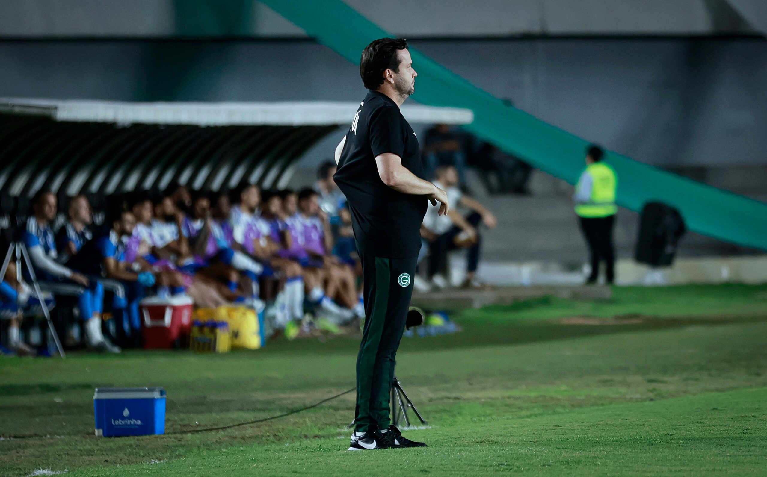 Daniel Paulista admite aumento da cobrança interna após terceira derrota seguida