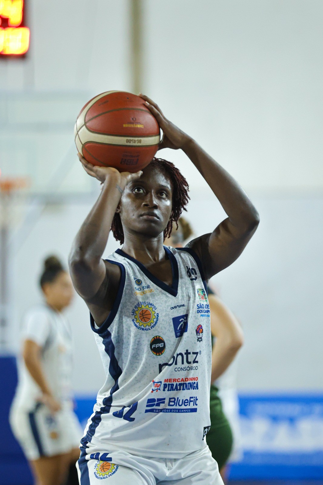 São José confirma favoritismo e vence Maringá fora de casa na LBF