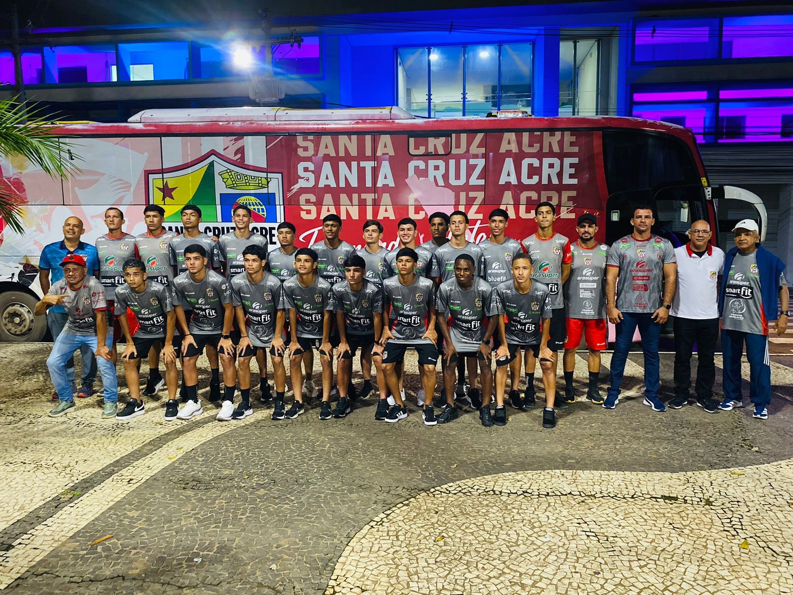 Santa Cruz-AC está em Porto Velho para amistoso contra seleção brasileira sub-15; jogo nesta quarta