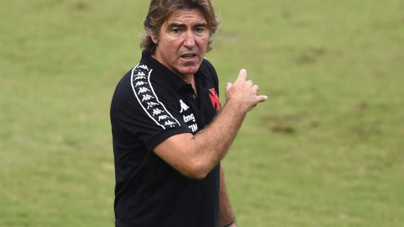 Ex-técnico do Vasco, Sá Pinto vai treinar time de David Luiz no Chipre
