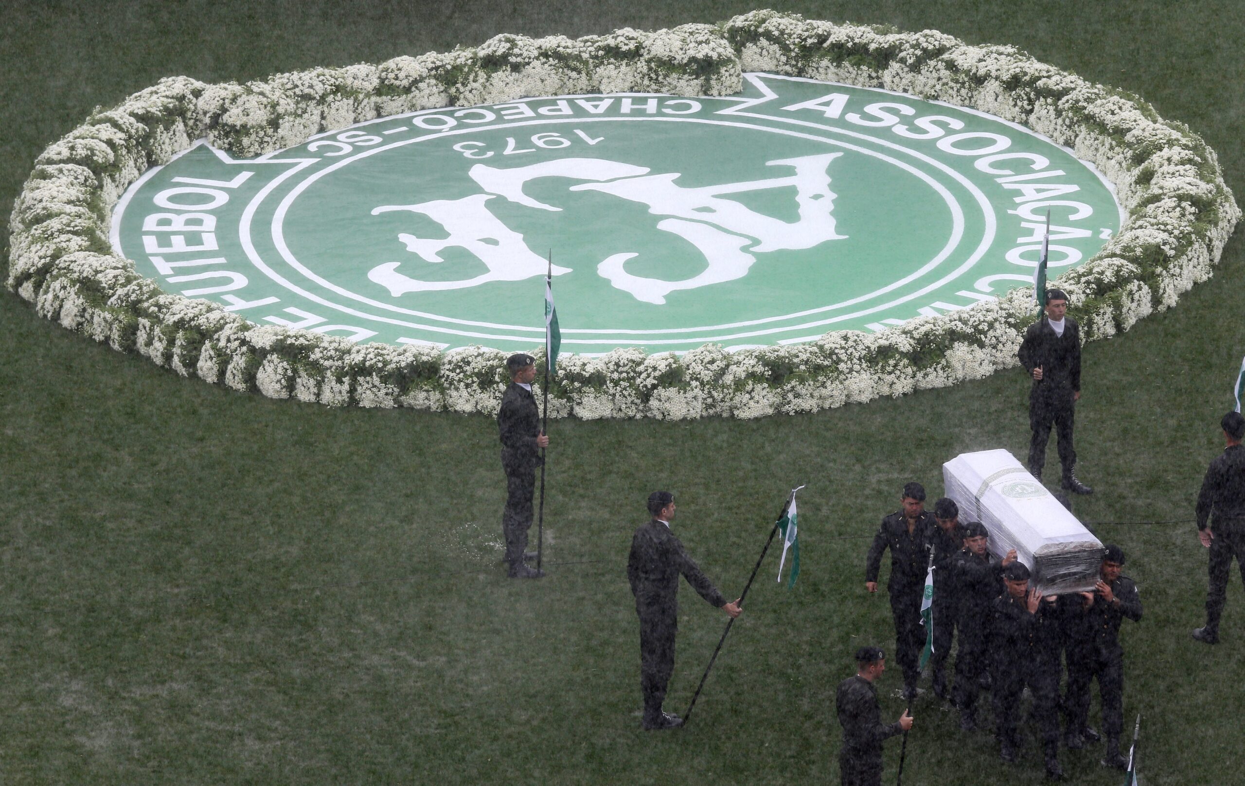 Chapecoense organiza amistoso com o Atlético Nacional em homenagem à vítimas do acidente aéreo