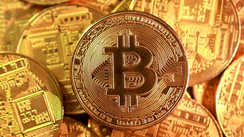 Investigação do NYT aponta Adam Back como criador do Bitcoin, mas britânico nega