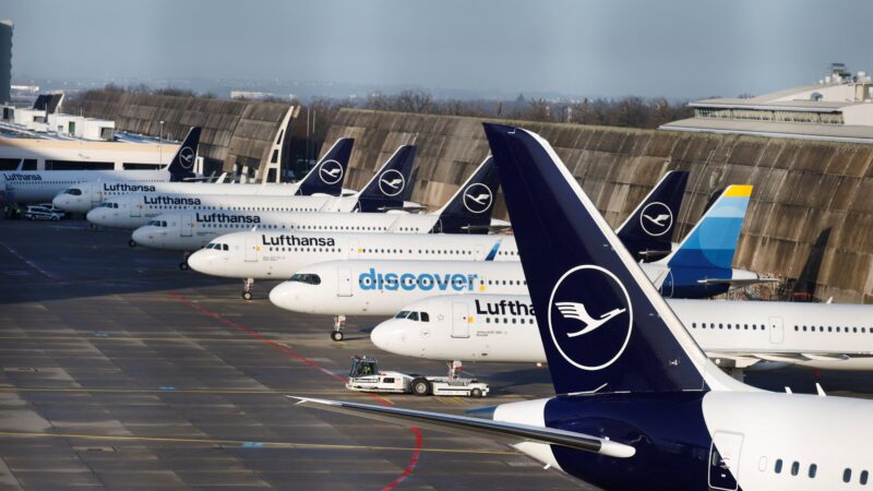 União Europeia recomenda mais home office e menos viagens de avião em meio a crise de energia