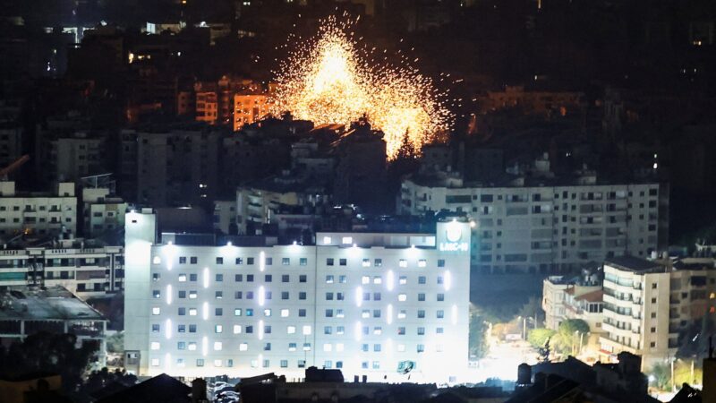 De aiatolá morto a ataque suspenso: guerra abala Oriente Médio e pressiona economia global; veja linha do tempo