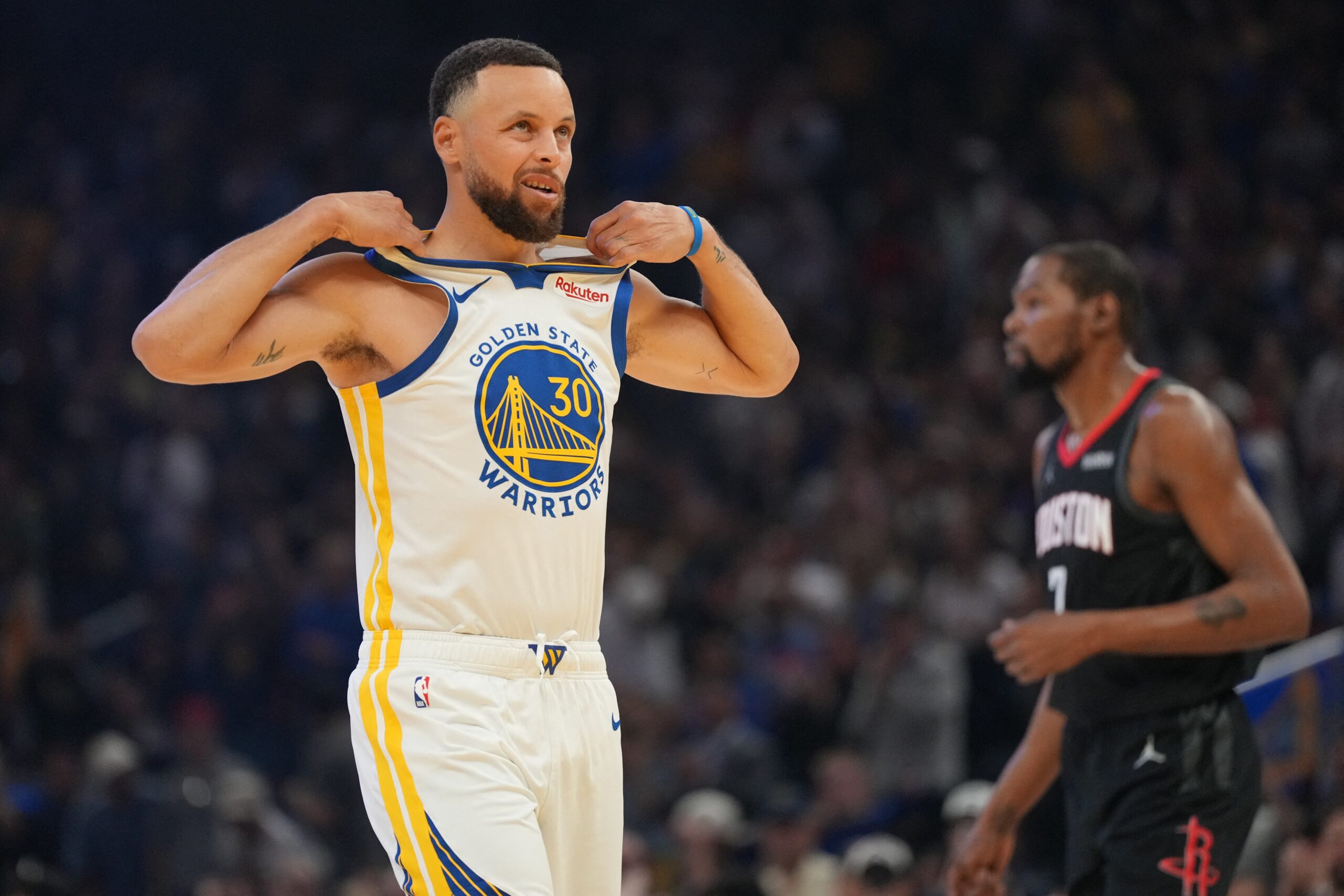 Curry, Porzingis e Al Horford vão ter tempo de quadra limitado em jogo decisivo dos Warriors na NBA