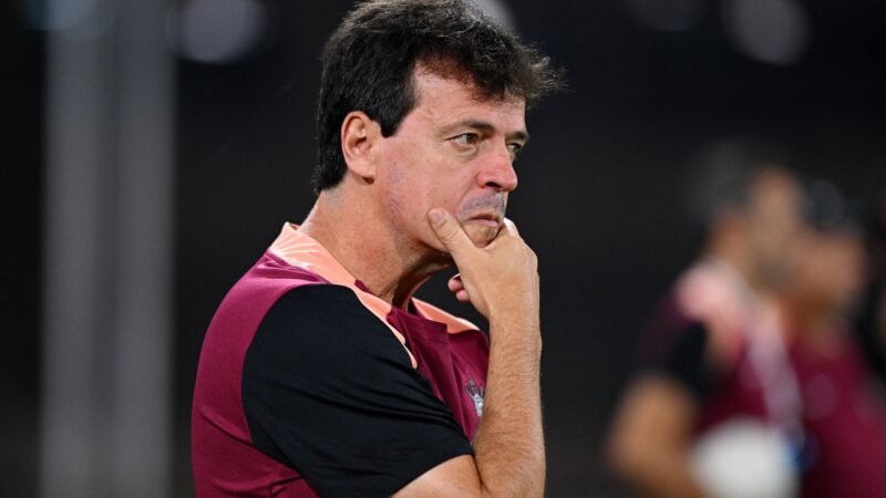 Diniz valoriza vitória na Argentina e planeja evolução no Corinthians: “Não peguei um deserto”