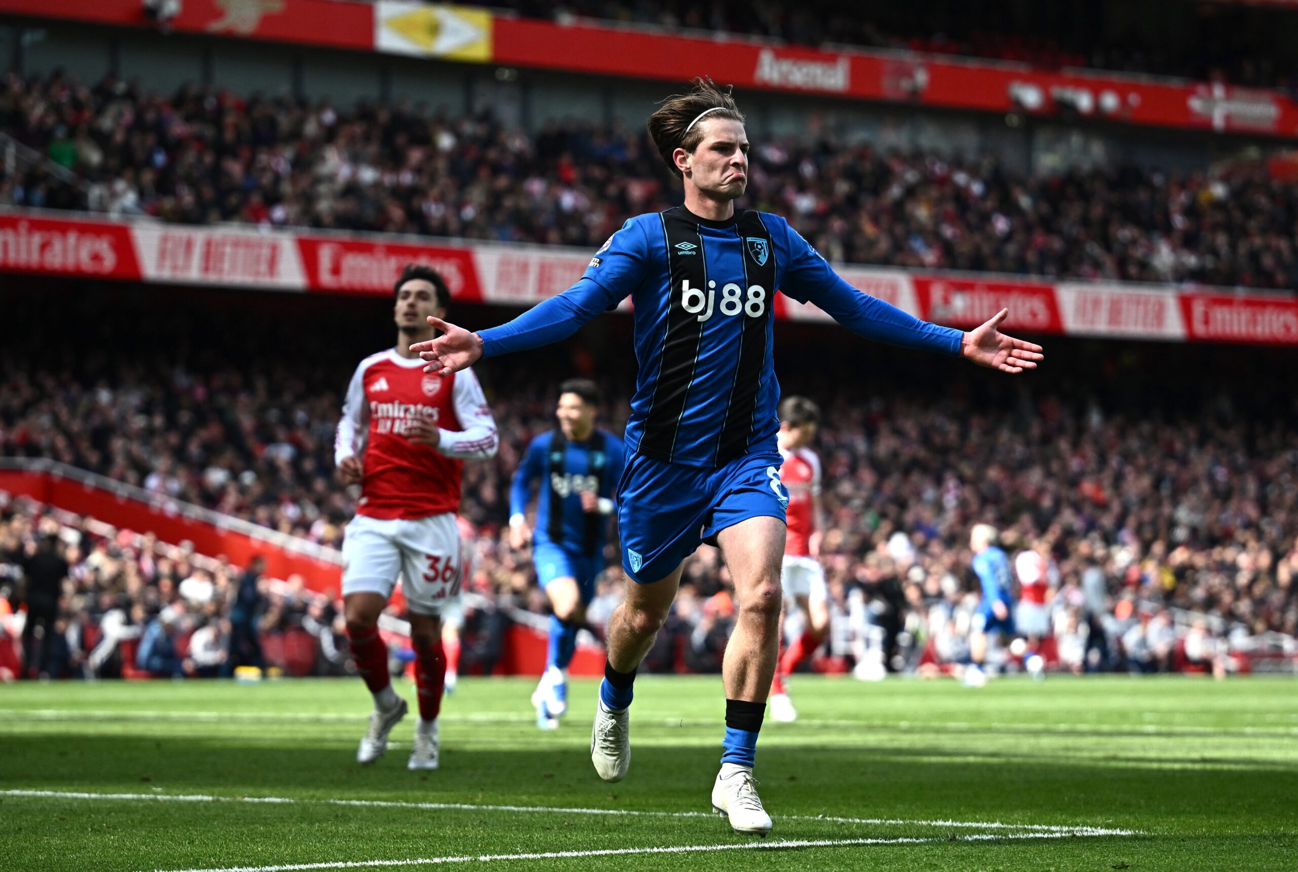 Déjà vu: a disputa pelo Campeonato Inglês está aberta