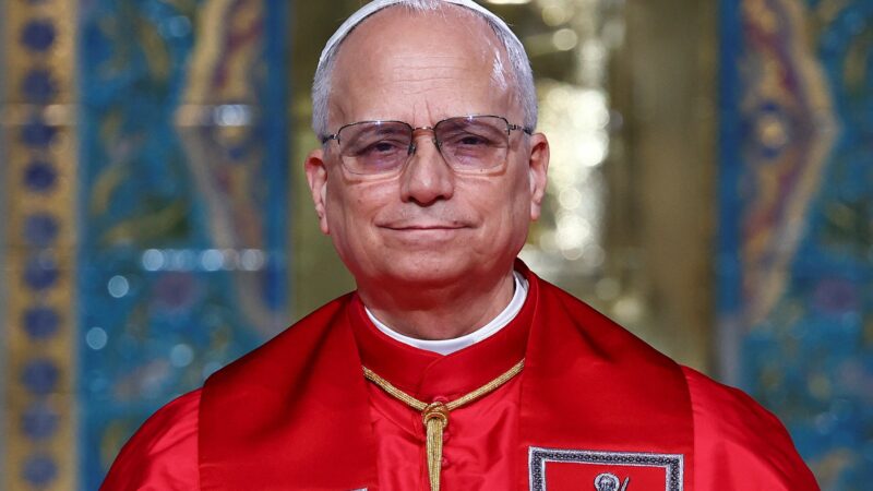 Em meio a embate com Trump, papa Leão diz que democracias podem virar ‘tirania da maioria’