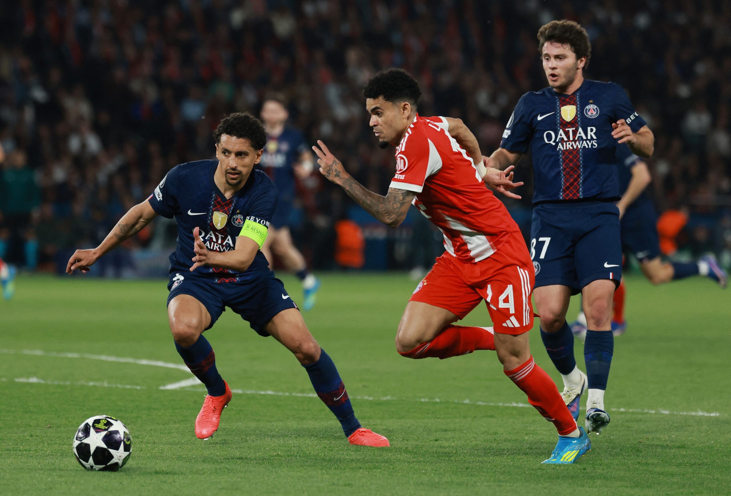 Marquinhos exalta jogaço entre PSG x Bayern: “Os apaixonados por futebol curtiram muito”