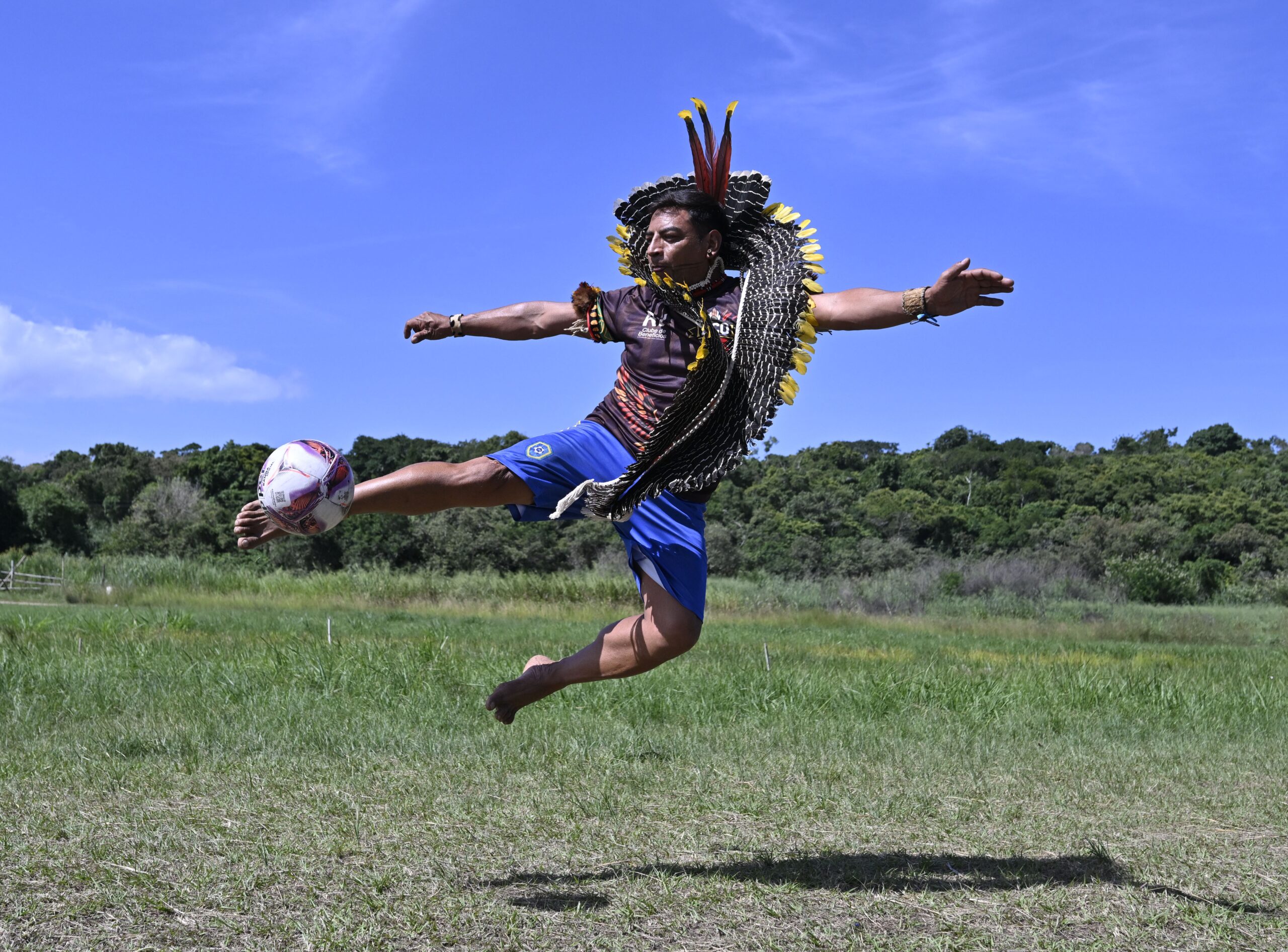 E.C. Originários: clube só com jogadores indígenas reúne aldeias do Brasil todo e vai jogar o Carioca