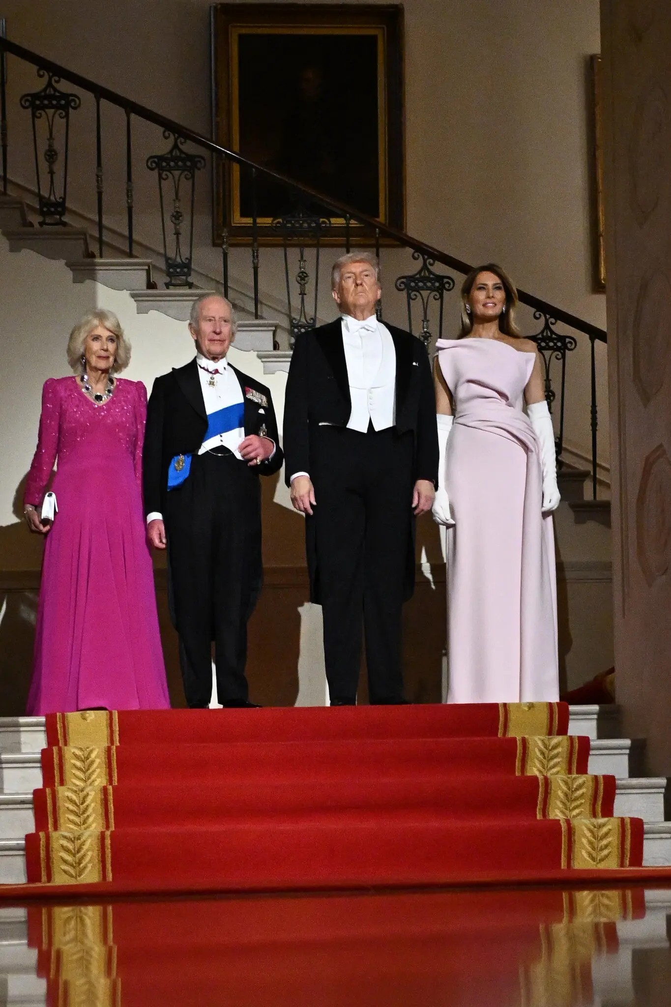 Ravióli, linguado e bolo de chocolate: veja o menu do jantar sofisticado oferecido a rei Charles III na Casa Branca