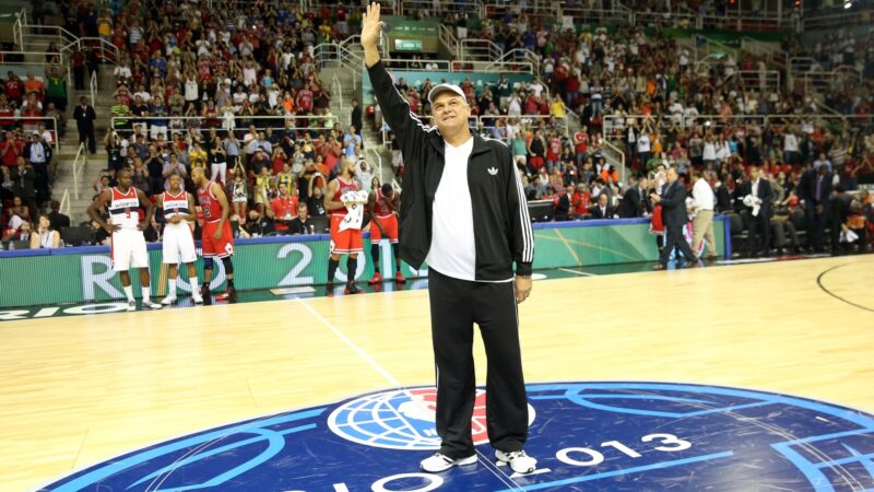 Morre Oscar Schmidt, lenda do basquete brasileiro, aos 68 anos