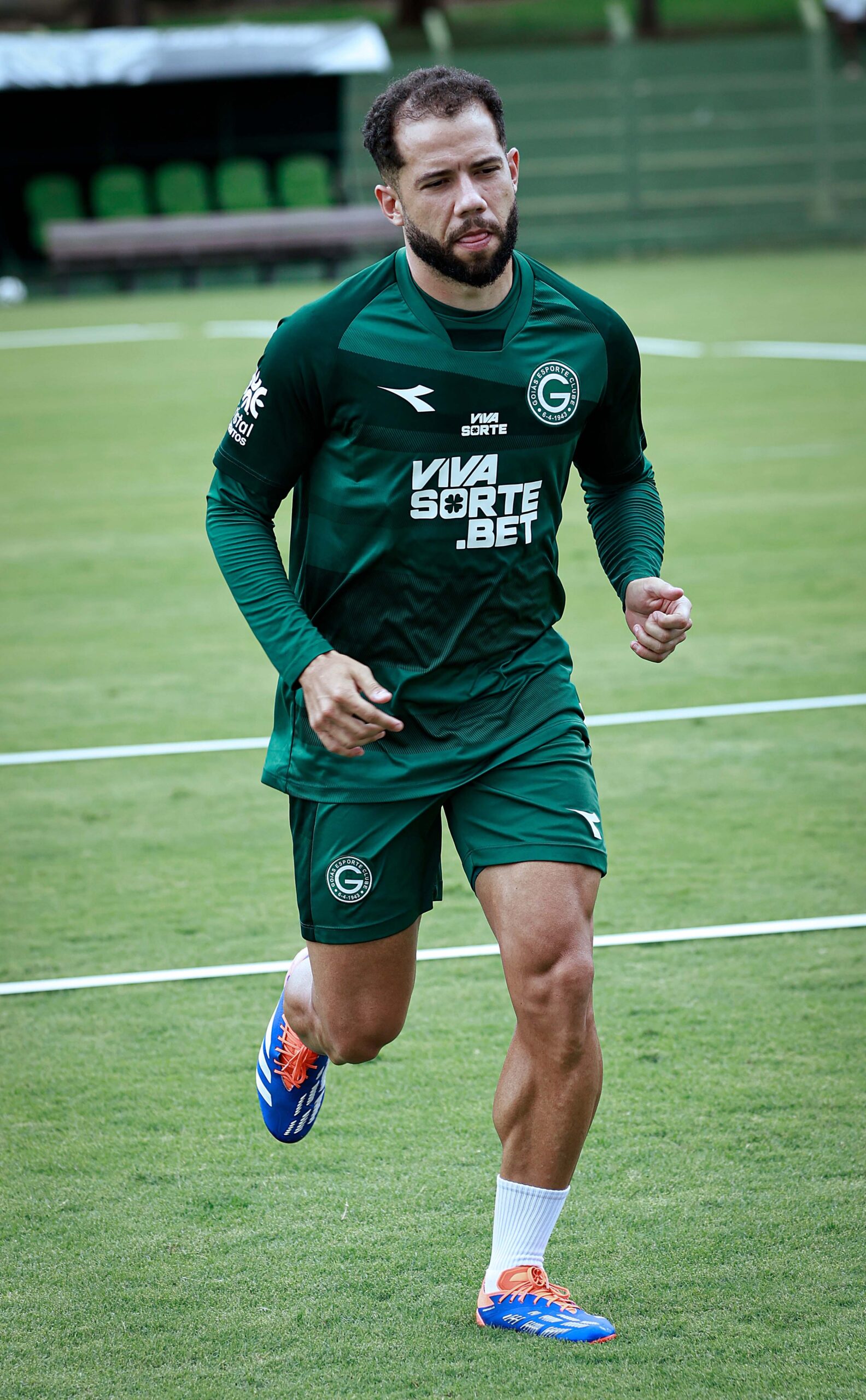 Goiás terá três desfalques contra o Cuiabá, dentre eles Rodrigo Soares e Diego Caito