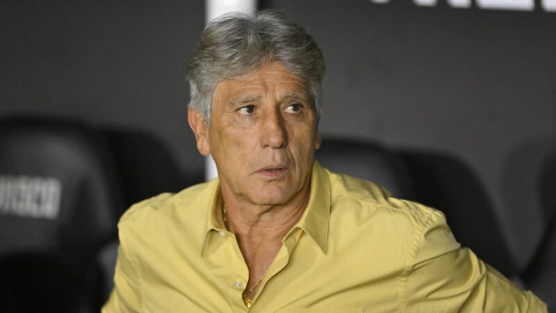 Renato diz que Vasco teve erros infantis em derrota: “Deixamos escapar no mínimo um ponto”