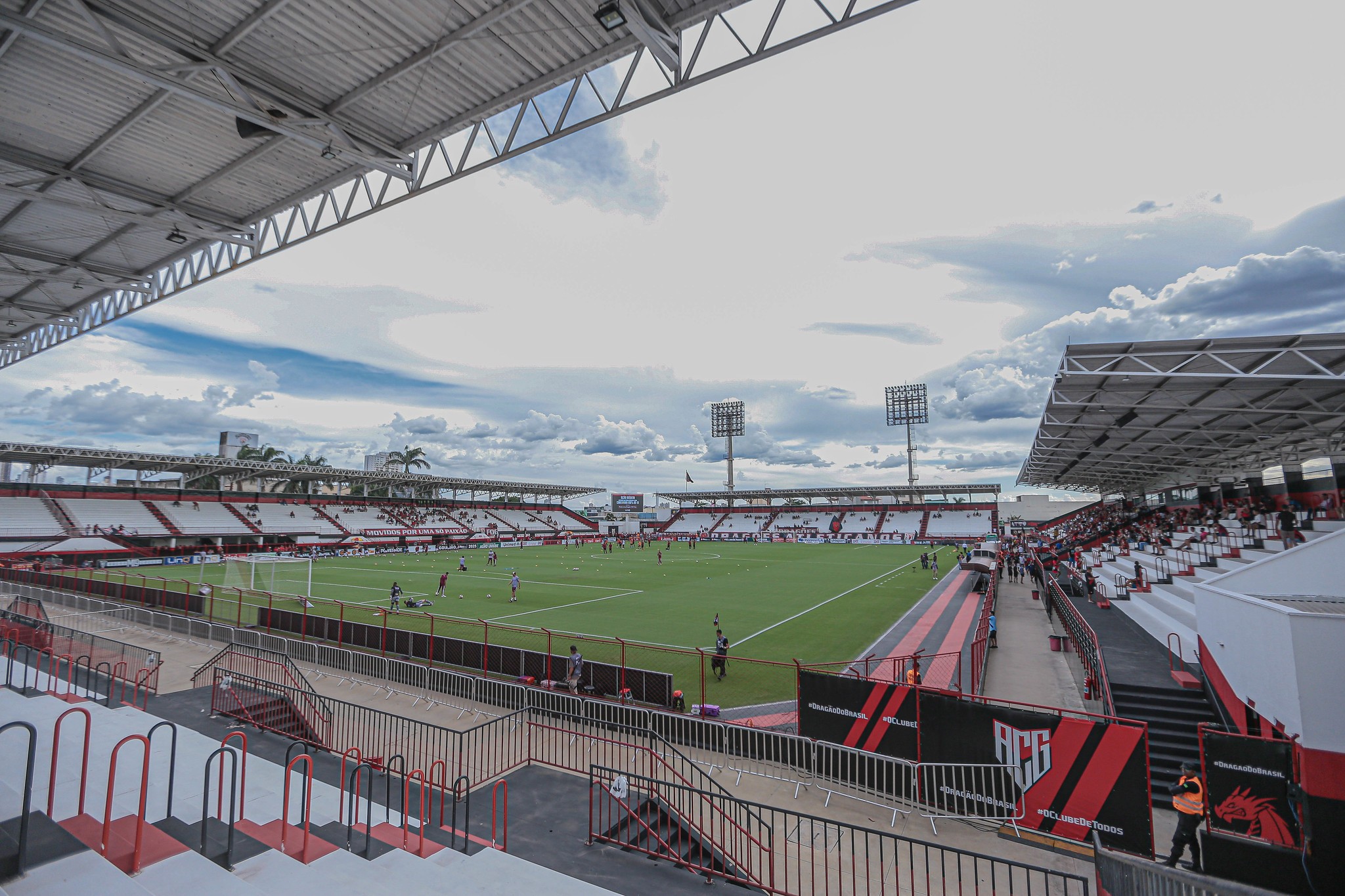 Atlético-GO x Gama: onde assistir ao vivo, horário e escalações