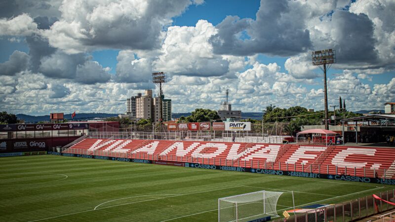 Vila Nova x Atlético-GO: onde assistir ao vivo, horário e escalações